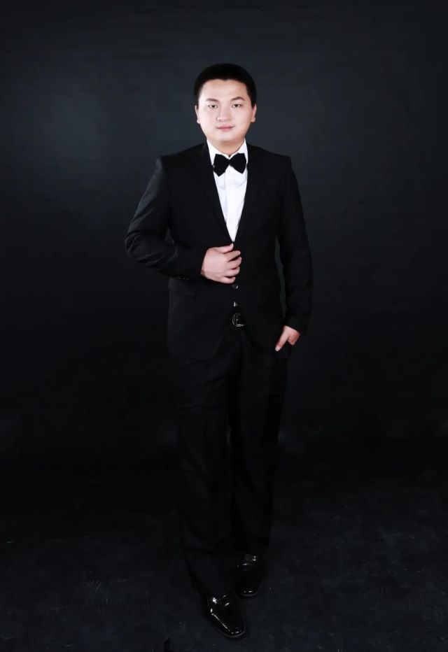 s_5fd878406e47f.jpg