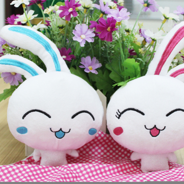 快穿女配之男主总是撩我怎么办